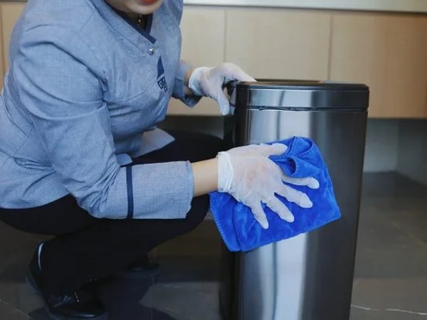 深圳清洁保洁必看：环保清洁剂选择与使用要点